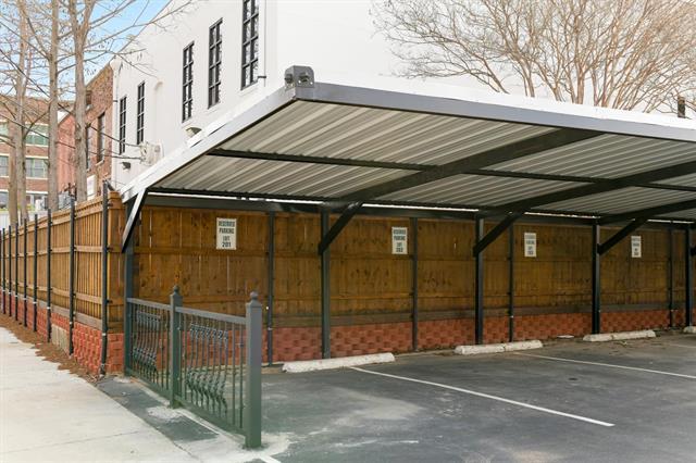 Foto del edificio - 115 E Moore Ave