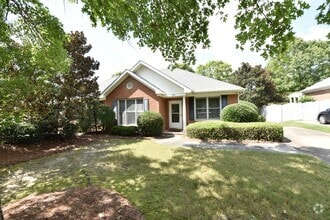 Building Photo - 2139 Heather Pl