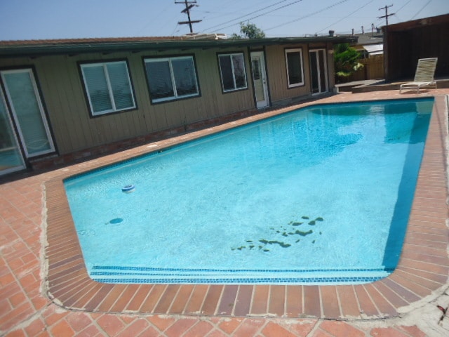 Building Photo - 5555 Dorothy Dr