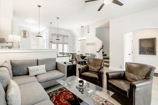 Foto del edificio - 1408 Pleasant St