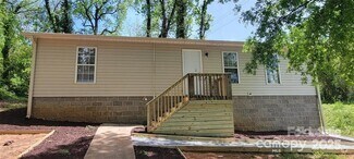 Building Photo - 351 Haigler St