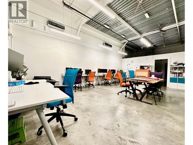 Photo du bâtiment - 55 E Cordova St