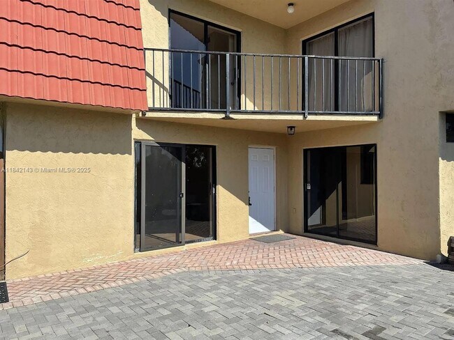 Foto del edificio - 8409 Trent Ct