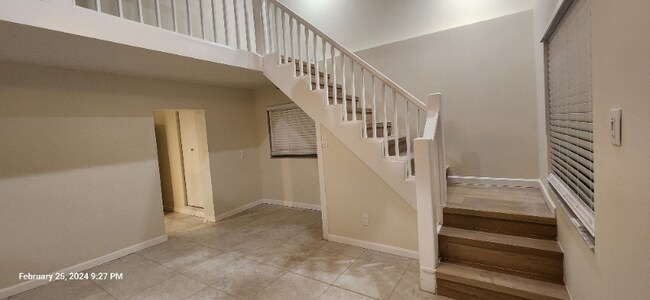 Building Photo - 348 Swain Blvd