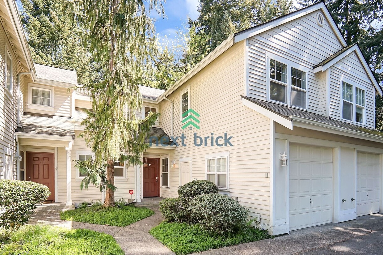 Primary Photo - 3 Bed 2.5 Bath Townhome for Rent in Kirkland!