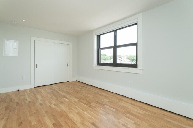 Foto del edificio - 1410 Columbia Rd