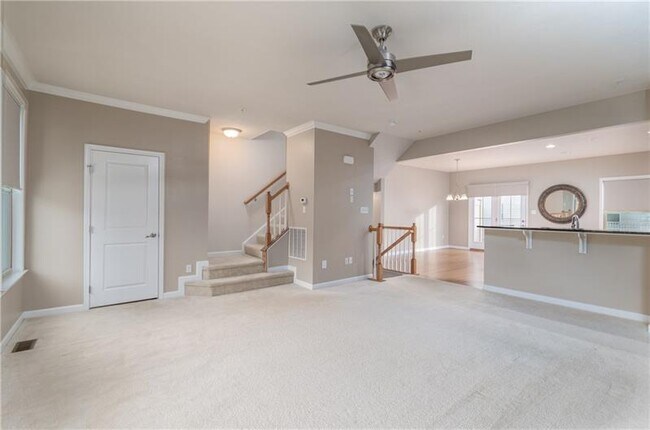 Building Photo - 424 Fairmont Dr
