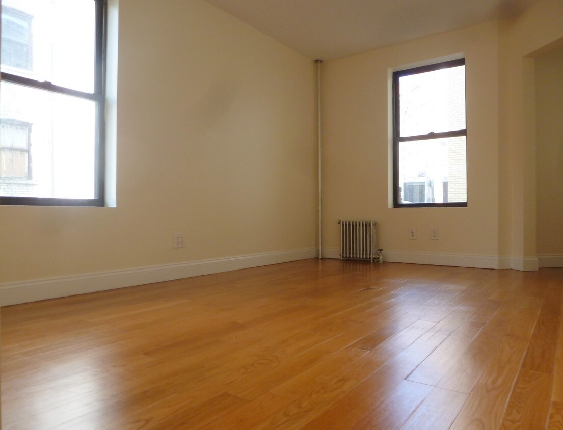 Foto principal - 77 Greenwich Ave