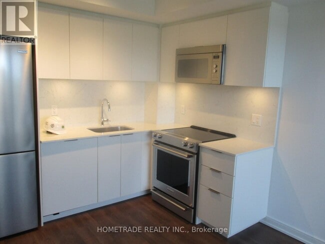 Photo du bâtiment - 30 Samuel Wood Wy