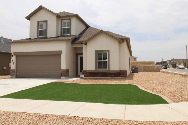 Building Photo - 13800 Sky Ranger 2 Story