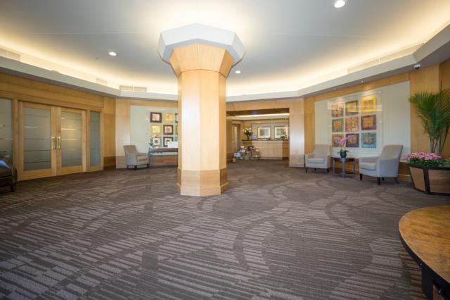 Building Photo - 3 bedroom in Bellevue WA 98004