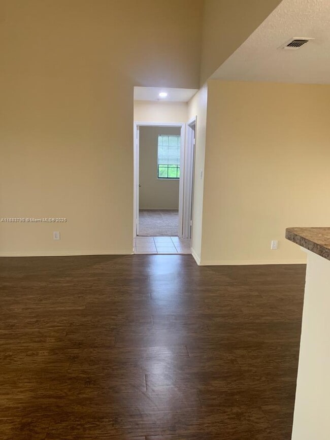 Foto del edificio - 11205 W Atlantic Blvd