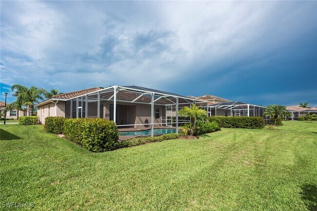 Foto del edificio - 14796 Canton Ct