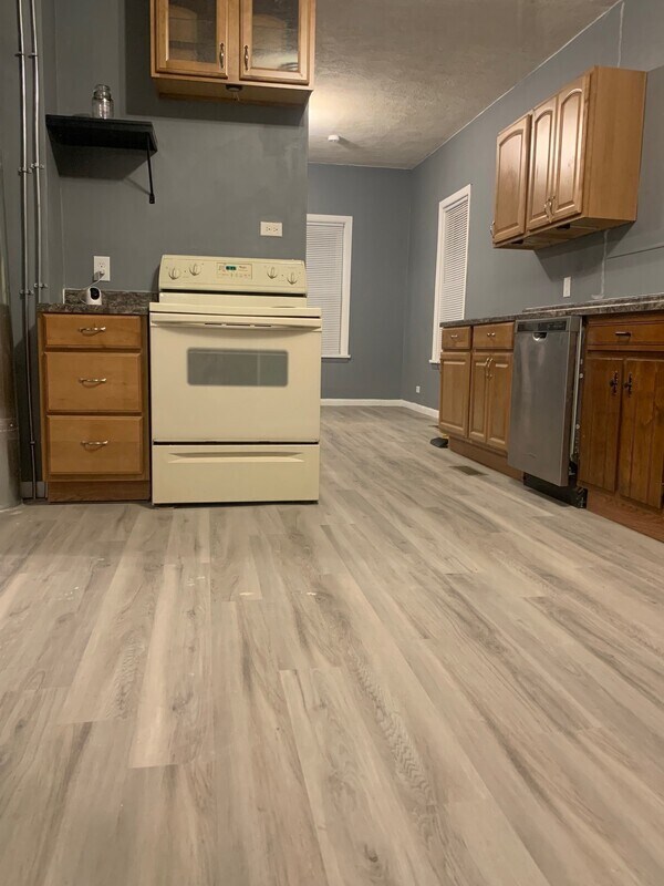 Foto del edificio - 3217 W 35th St