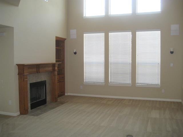 Building Photo - 2412 Forest Gate Dr