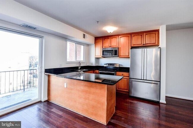 Foto del edificio - 1386 Bryant St NE