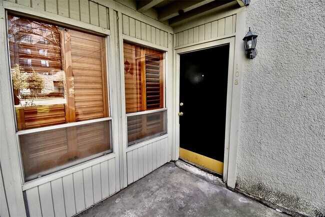 Foto del edificio - 4810 McKinney Ave