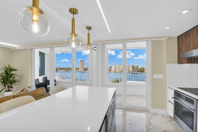 Foto del edificio - 550 S Ocean Blvd