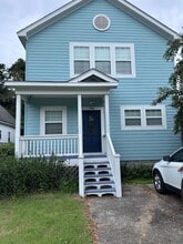 Building Photo - 703 West St