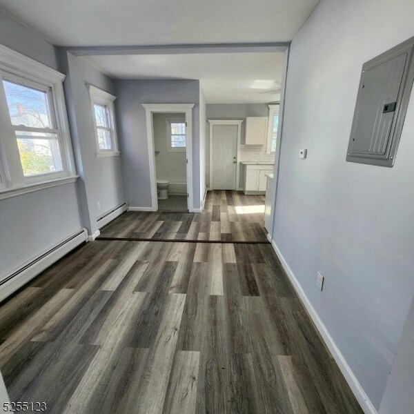 Building Photo - 90 Watson Ave