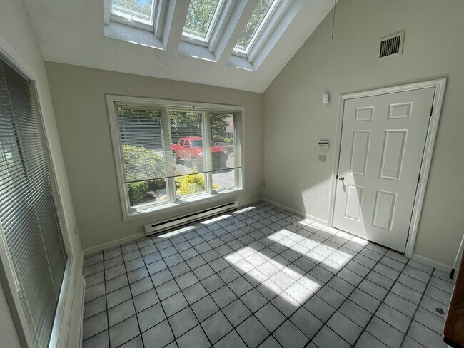 Building Photo - 43 Wildwood Dr