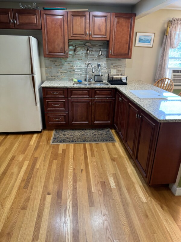 Foto del edificio - 342 Needham St