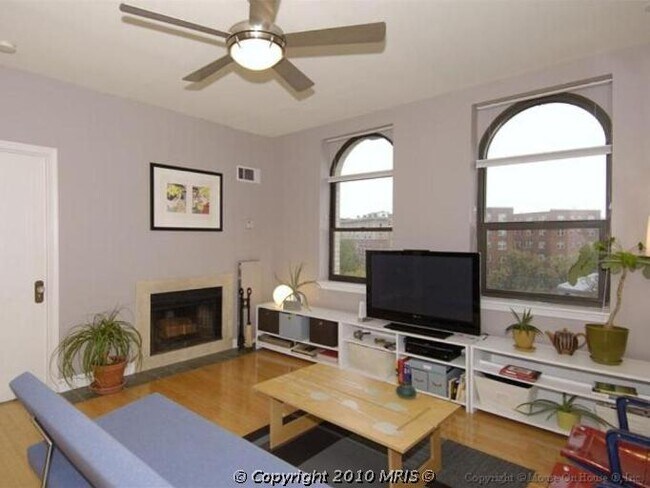 Foto del edificio - 2000 16th St NW