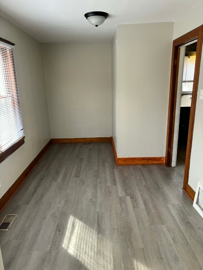 Foto del edificio - 1845 S Ida St