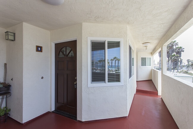 Foto del edificio - 1 Bed/1 Bath with Breathtaking Views | A Seacoast Drive Gem in Imperial Beach!