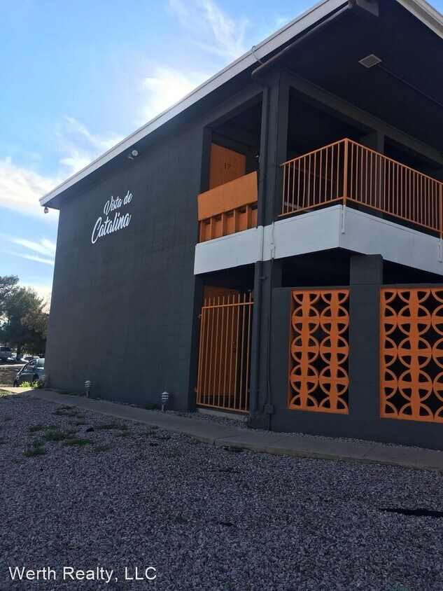 Foto principal - 5770 E 10th St