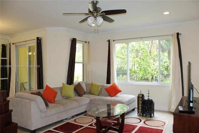 Foto del edificio - 2021 Foxtail View Ct