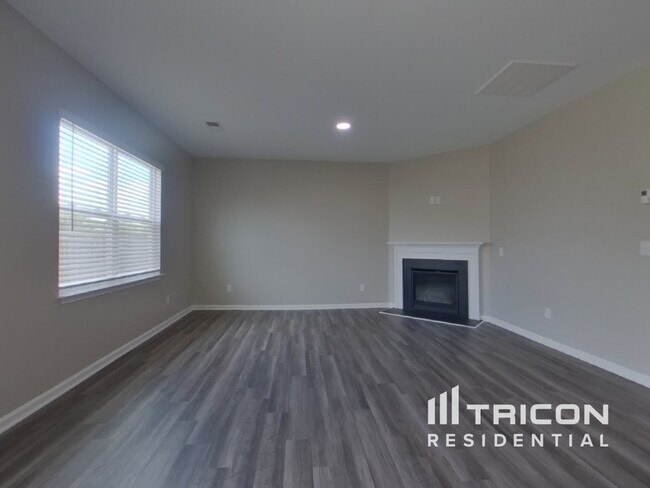 Foto del edificio - 210 Sweetgrass Ln