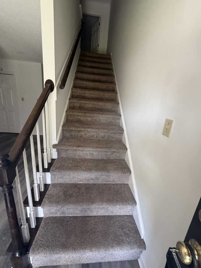 Building Photo - 203 S Lincoln St