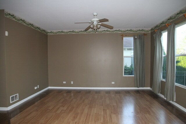 Foto del edificio - 24313 White Oak Dr