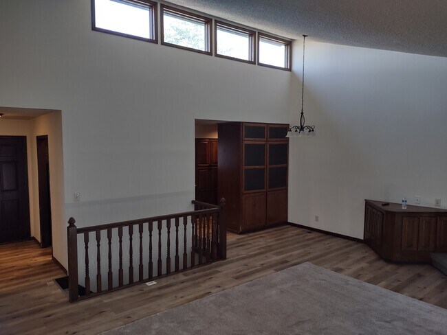 Foto del edificio - 3115 N Longfellow Ct