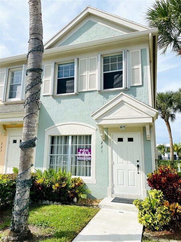 2 br, 1.5 bath House Bonaventure 221 MAL... House Rental in Weston