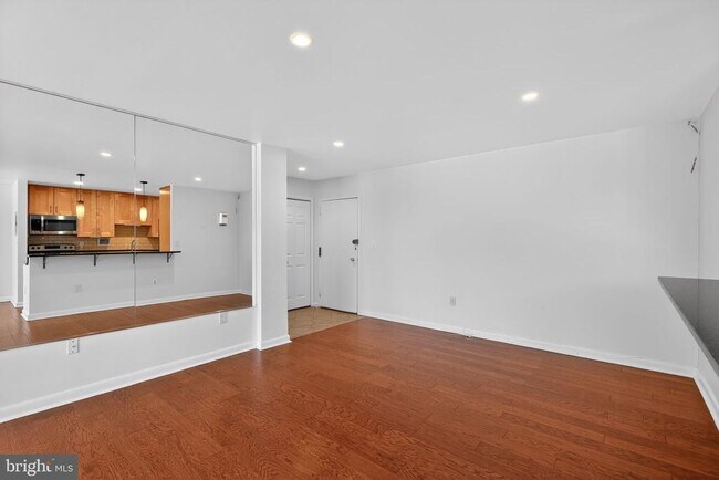 Building Photo - 7505 Democracy Blvd