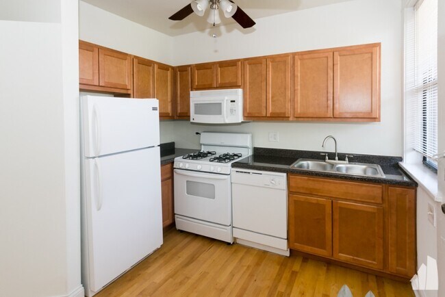 Foto del edificio - 4815 N Albany Ave