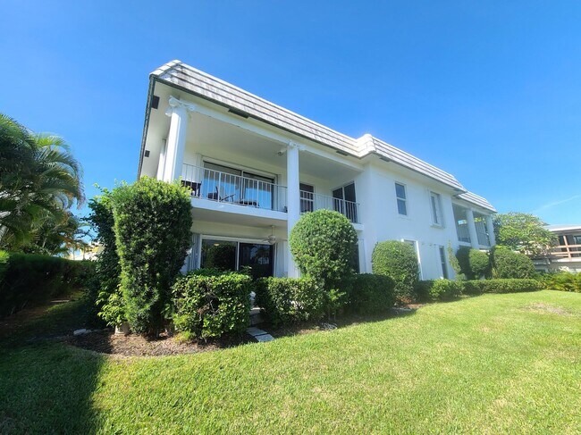 Foto del edificio - 4440 N Ocean Blvd