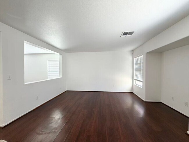 Foto del edificio - 9148 Spirit Canyon Ave
