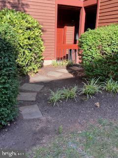Building Photo - 2822 Lee Oaks Pl
