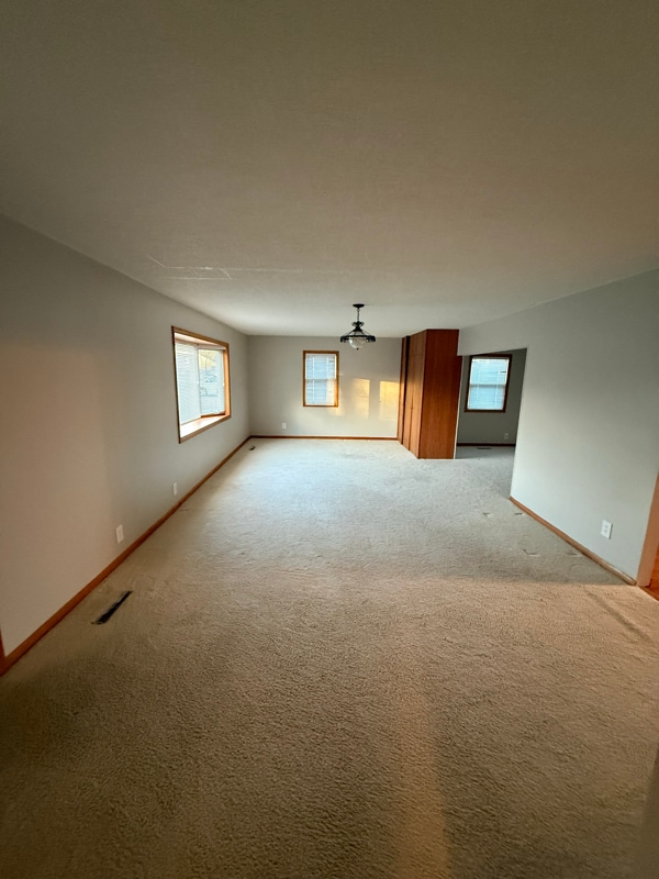 Foto del edificio - 710 W 8th St