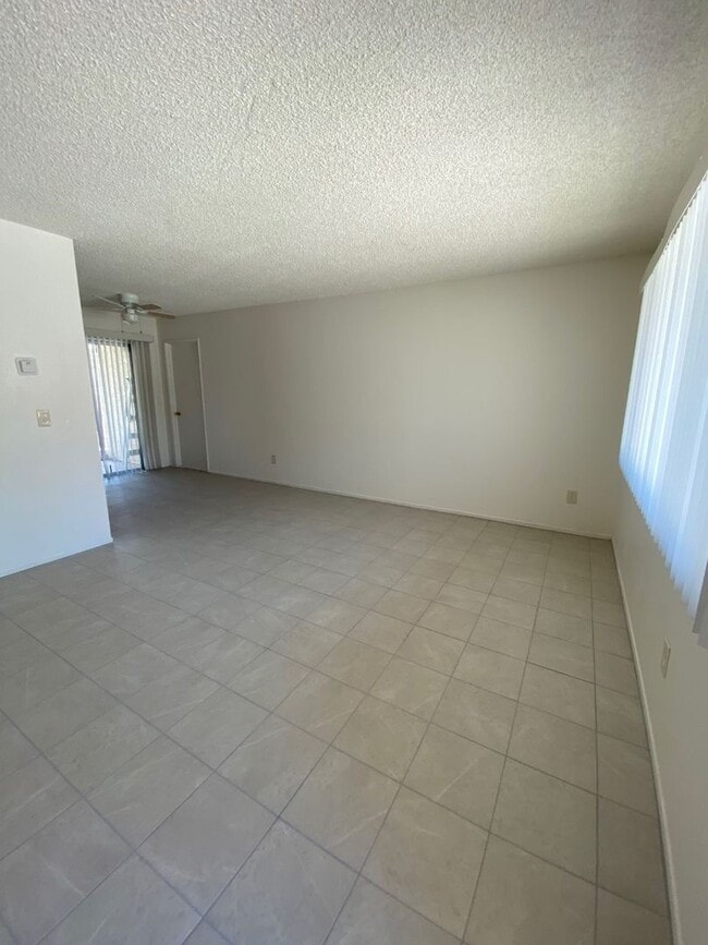 Building Photo - 7455 Fox Trl