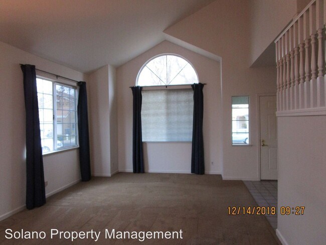 Building Photo - 4 br, 2.5 bath House - 606 Fox Pointe Rd