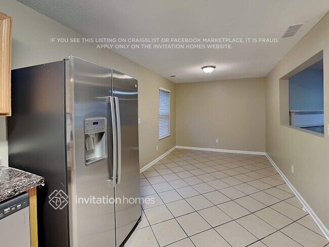 Foto del edificio - 3105 Pebble Creek Ln