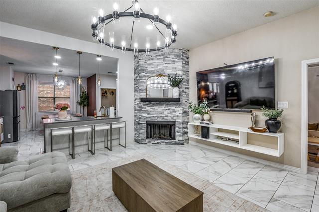 Building Photo - 4136 Creekhollow Dr