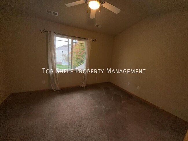 Foto del edificio - 8601 Westown Pkwy