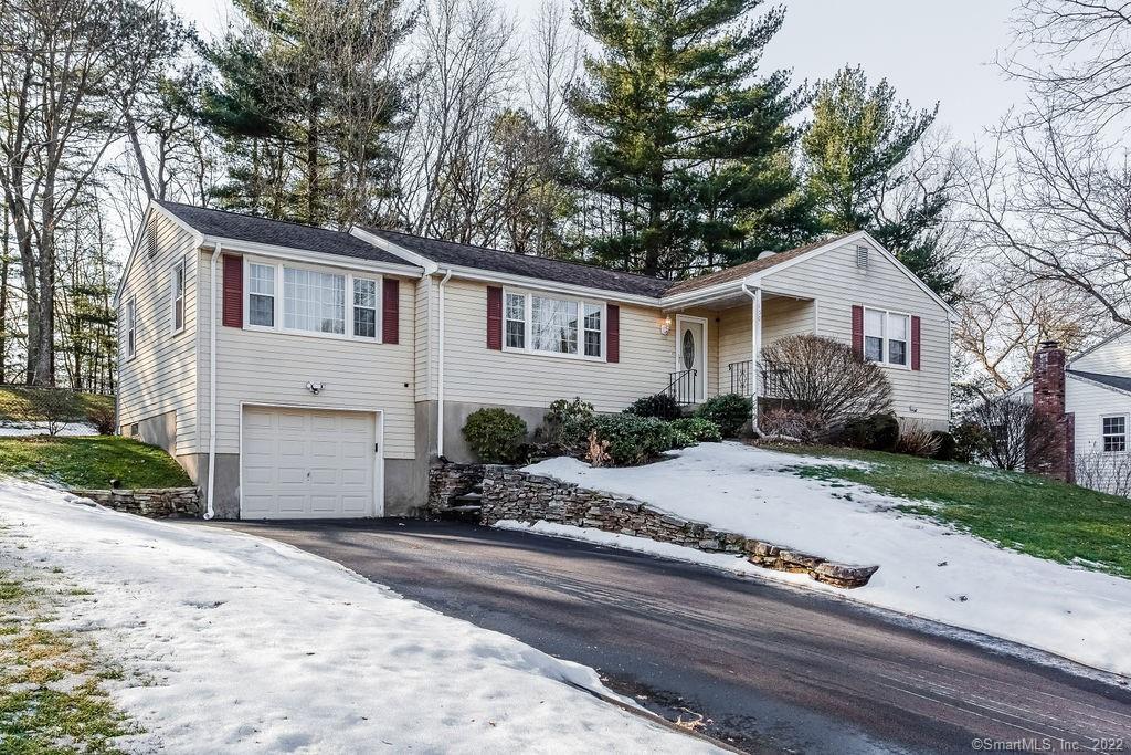 150 Long Hill Dr, Glastonbury, CT 06033 House Rental in Glastonbury