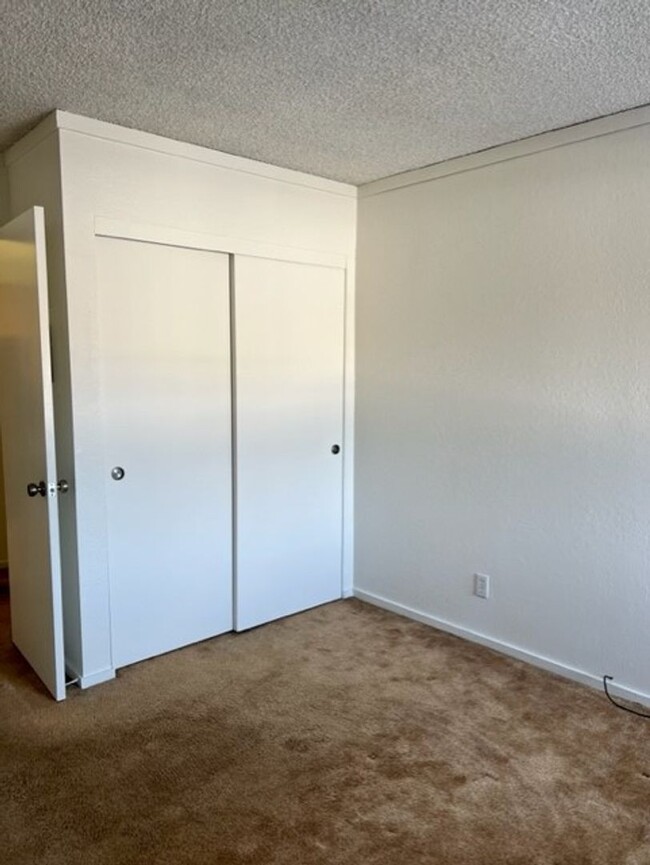 Building Photo - 1 Bed 1 Bath