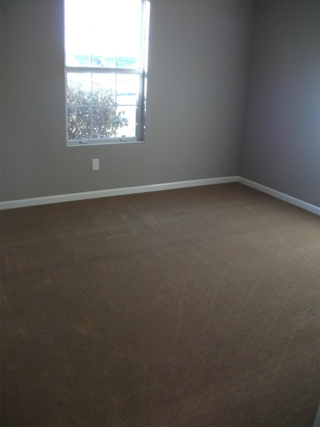 Building Photo - 2908 Russell Ct